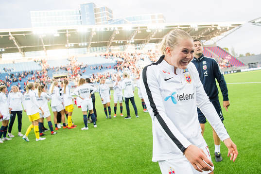 Lisa-Marie Karlseng Utland of Norway celebrates