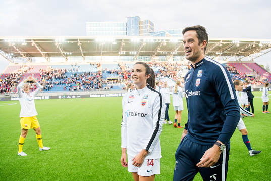 Ingrid Syrstad Engen of Norway and Terje Skeie, head of