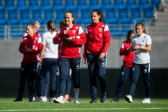 Guro Reiten and Ingrid Moe Wold of Norway