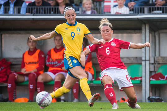 Sveriges Kosovare Asllani