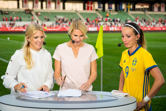 Sveriges Kosovare Asllani