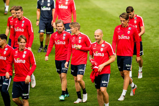 Iver Fossum and Martin Ødegaard of Norway
