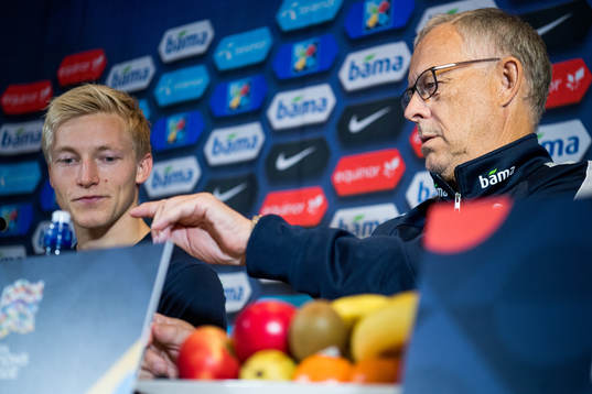 Birger Meling of Norway and Lars Lagerbäck, head coach of