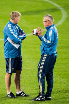 Head coach Janne Andersson and assistant coach Peter