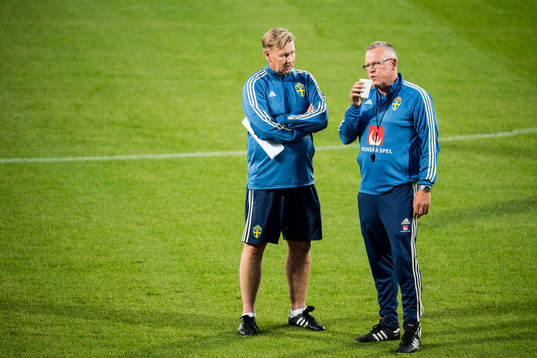 Head coach Janne Andersson and assistant coach Peter
