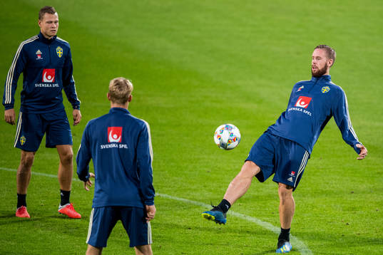 Viktor Claesson and Pontus Jansson of the Swedish national