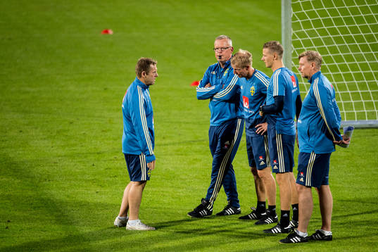 Performance Manager Paul Balsom, head coach Janne