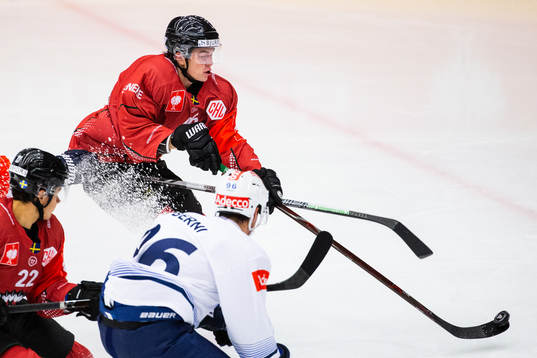 Oliwer Fjällström of Frölunda