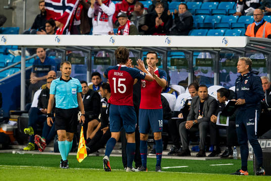 Sander Berge of Norway and Ole Kristian Selnæs of Norway