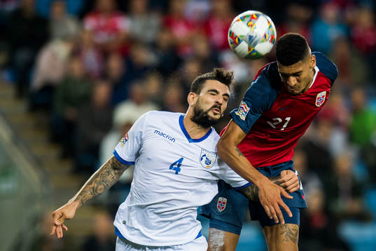 Giorgos Merkis of Cyprus and Bjørn Maars Johnsen of Norway