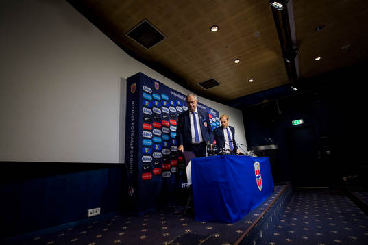 Lars Lagerbäck, head coach of Norway, and Svein Graff,