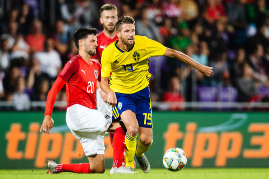 Florian Grillitsch of Austria and Marcus Rohdén of Sweden