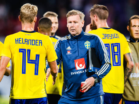 Assistant coach Peter Wettergren