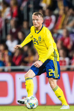 Sam Larsson of Sweden