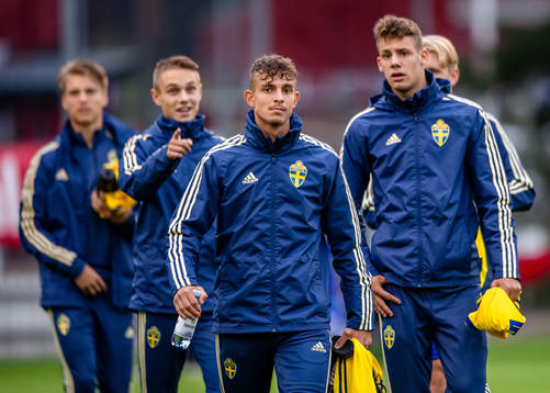 Sveriges Oliver Verona Grönberg före P17-landskampen i