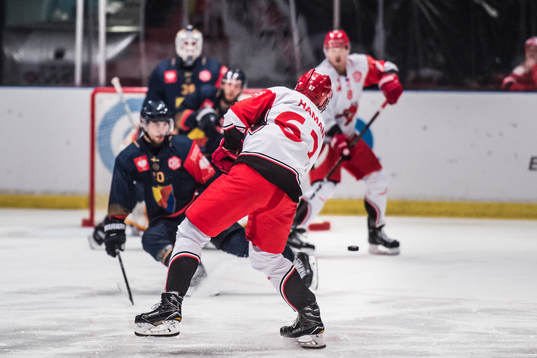 Ocelari Trinec Filip Haman seconds
