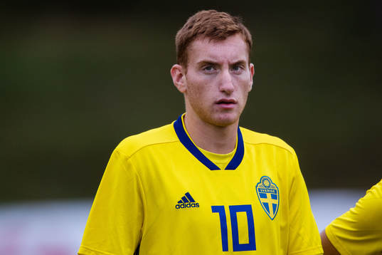 Sveriges Dejan Kulusevski före P18-landskampen i fotboll