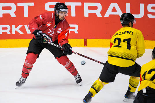 Patrik Carlsson of Frölunda
