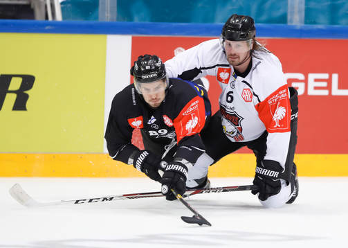 Bläddra bland fler bilder av Ishockey, CHL, TPS Åbo - Malmö Redhawks