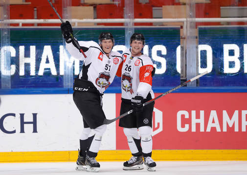 Emil Sylvegård #51, Malmö Redhawks and Axel Wemmenborn
