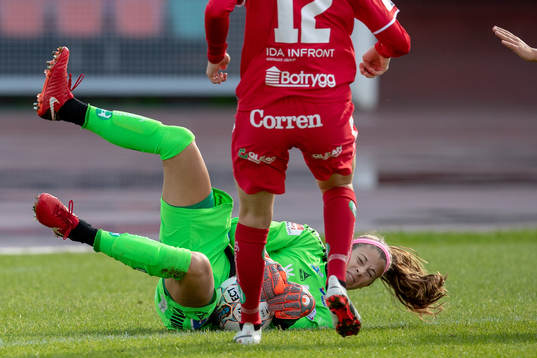 Linköpings målvakt Stephanie Labbé