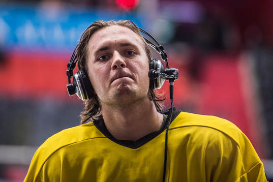 s Mathias From blir intervjuad