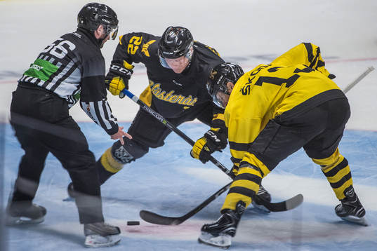 Tekning mellan Johan Skinnars och Eric Castonguay