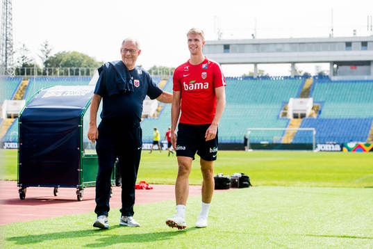 Lars Lagerbäck, head coach of Norway, and Kristoffer Ajer