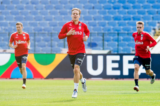 Martin Linnes, Stefan Johansen and Martin Ødegaard of