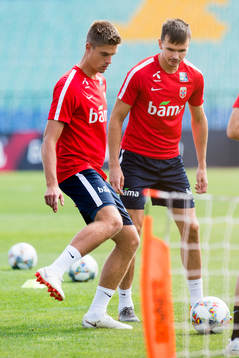Markus Henriksen and Ole Kristian Selnæs of Norway