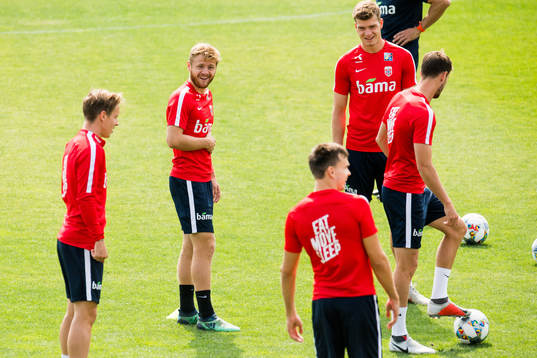 Fredrik Midtsjø and Alexander Sørloth of Norway