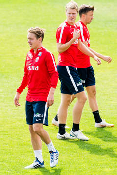Stefan Johansen, Sigurd Rosted and Martin Linnes of Norway