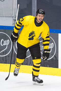 s Eric Castonguay