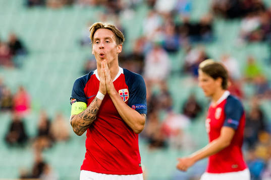 Stefan Johansen of Norway reacts