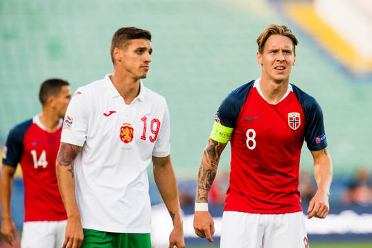 Kiril Depodov of Bulgaria and Stefan Johansen of Norway