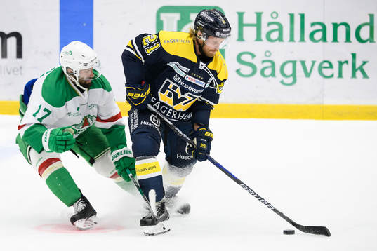 s Mattias Tedenby och Rögles Taylor Matson