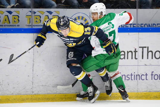 s Oscar Sundh och Rögles Leon Bristedt