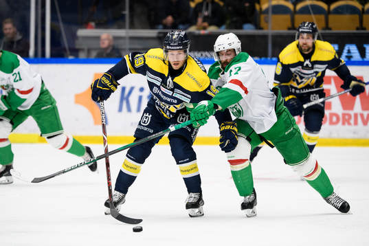 s Andreas Falk  och Rögles Taylor Matson