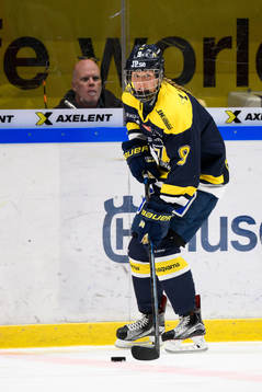 s Michelle Claesson