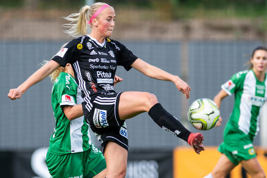 Piteås Julia Karlenäs