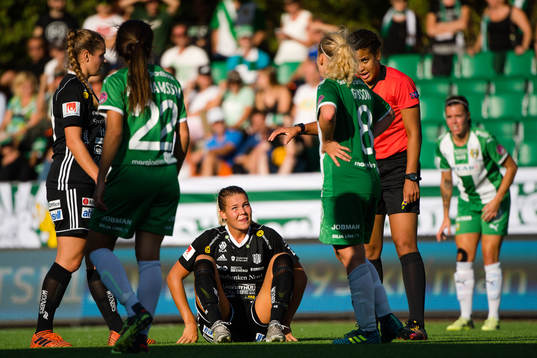 Piteås Nina Jakobsson har ont