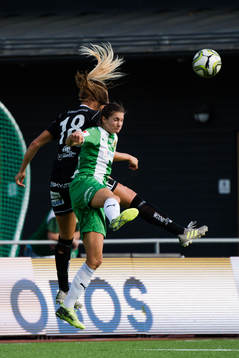 Hammarbys Sejde Abrahamsson och Piteås Nina Jakobsson
