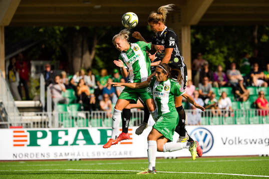Hammarbys Alexandra Lindberg och Sejde Abrahamsson