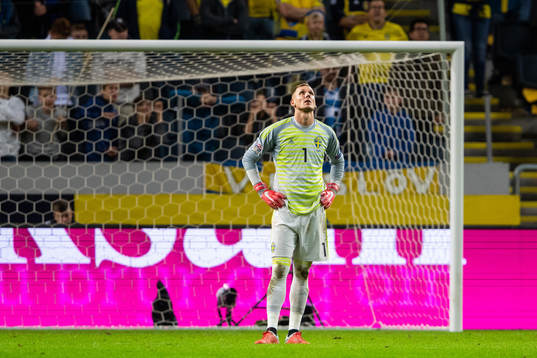 Goalkeeper Robin Olsen of Sweden looks dejected