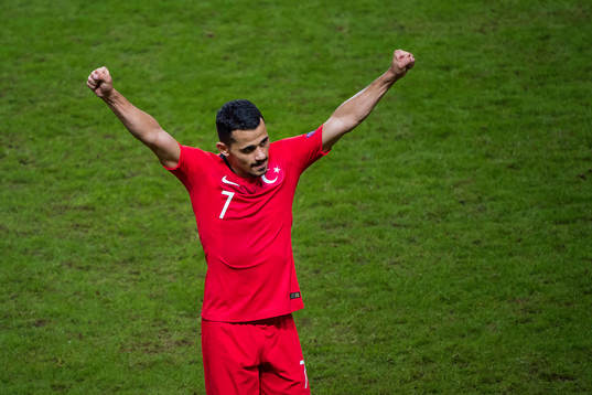 Serdar Gurler of Turkey celebrates