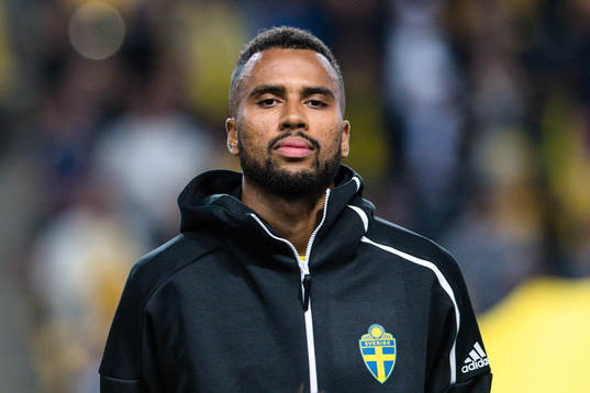 Isaac Kiese Thelin  of Sweden prior the Nations League