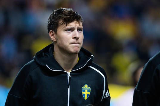 Victor Nilsson Lindelöf  of Sweden prior the Nations