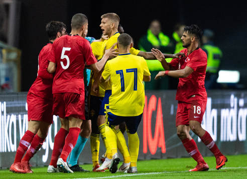 Irriterat mellan spelarna