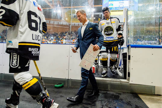 Todd Bjorkstrand, head coach of Stavanger Oilers