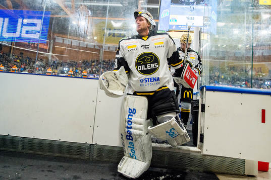 Goaltender Henrik Holm of Stavanger Oilers